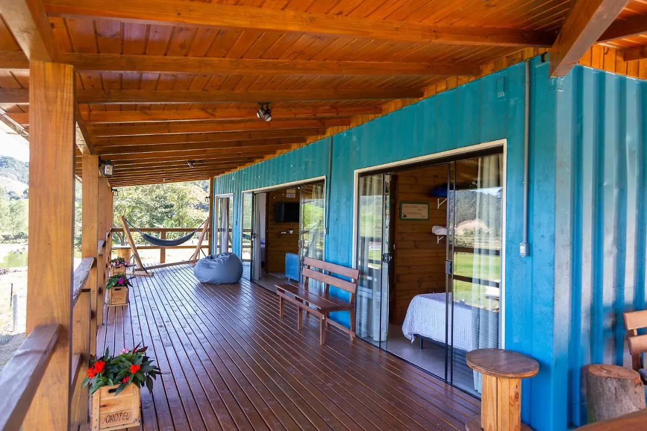 Casa Container - Pousada Container Da Montanha Azul Rio Fortuna 0*,